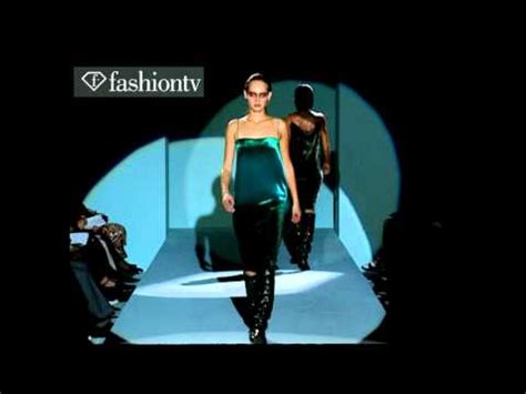 gucci spring 1997|FLASHBACK: Gucci Spring/Summer 1997 RTW Runway Show.